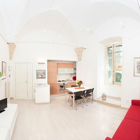 La Piccola Dimora Dell' Alcantarine Apartment Lecce Exterior foto