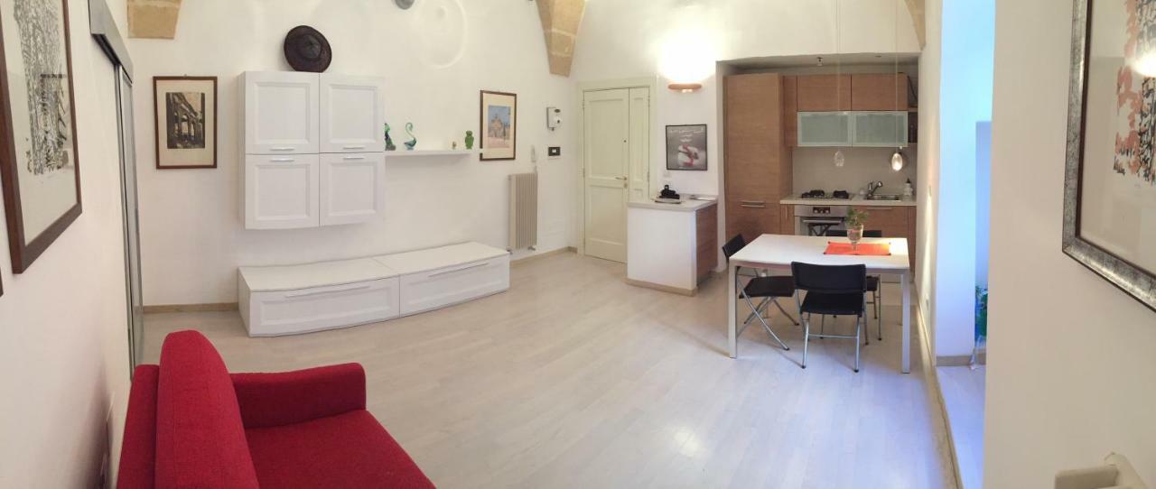 La Piccola Dimora Dell' Alcantarine Apartment Lecce Exterior foto